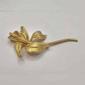 Vintage Monet Iris Gold Pin / Brooch